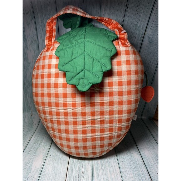 Easter Mommy Rabbit & 2 bunny Zip-up Carrot take along bag house play set plush - Picture 2 of 9